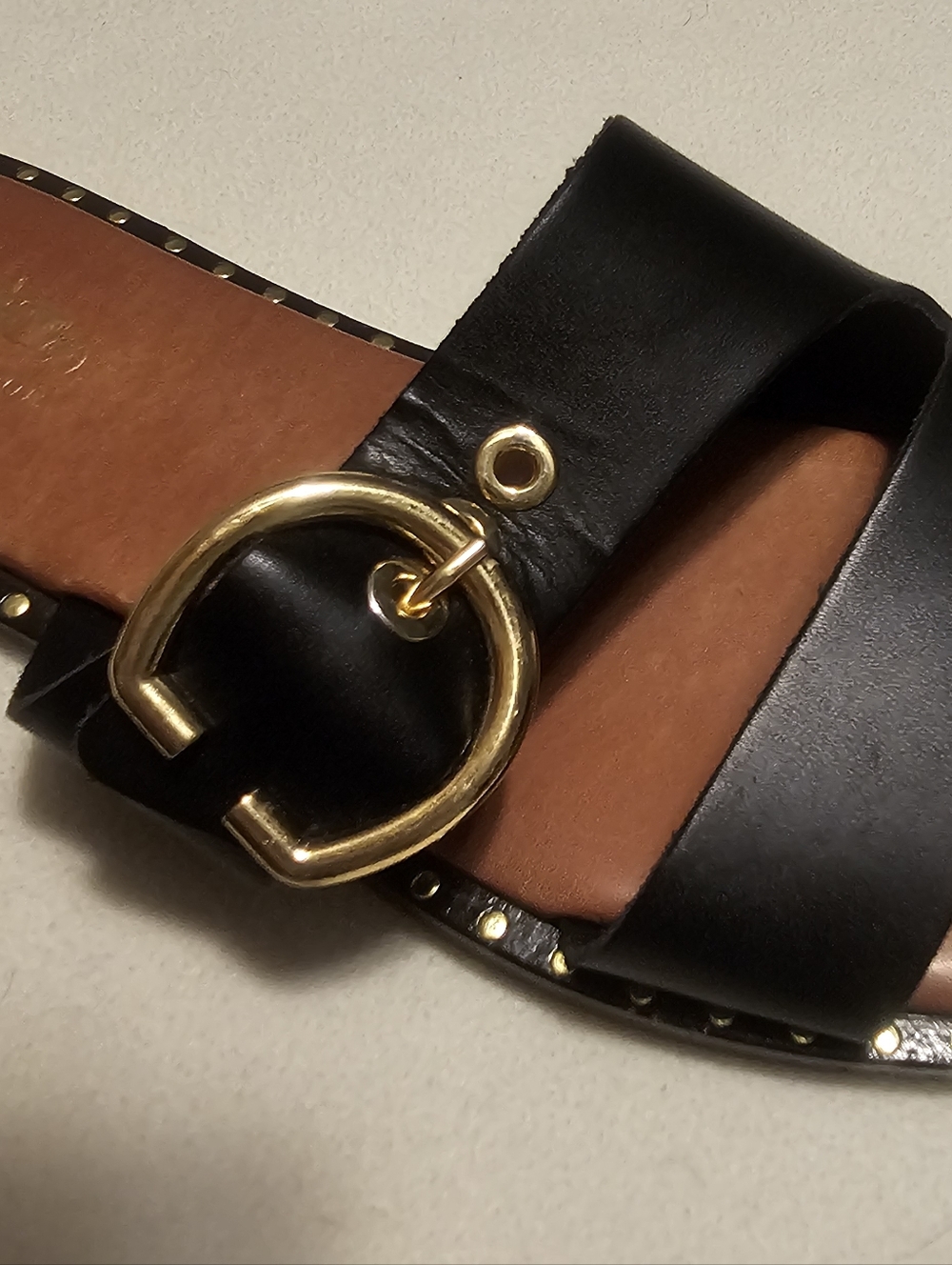 COACH AND FOUR Black Slide Womens Sandals with Gold Accents. SIZE 8.5 - Picture 7 of 14
